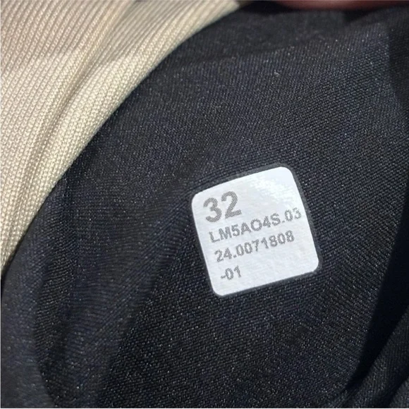 LULULEMON ABC Classic-Fit 5
Pocket Pant Size 32 Men's Tan
Pants
$60 $138 - Picture 4 of 7